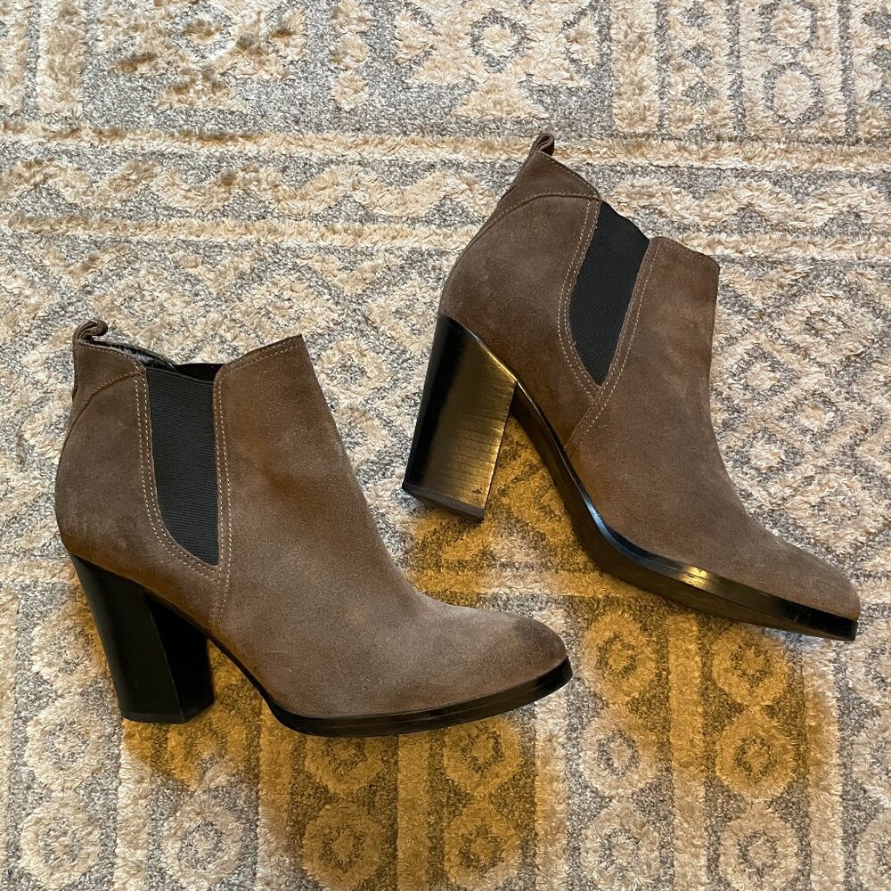 Marc Fisher Grey Suede Heeled Boots 9.5